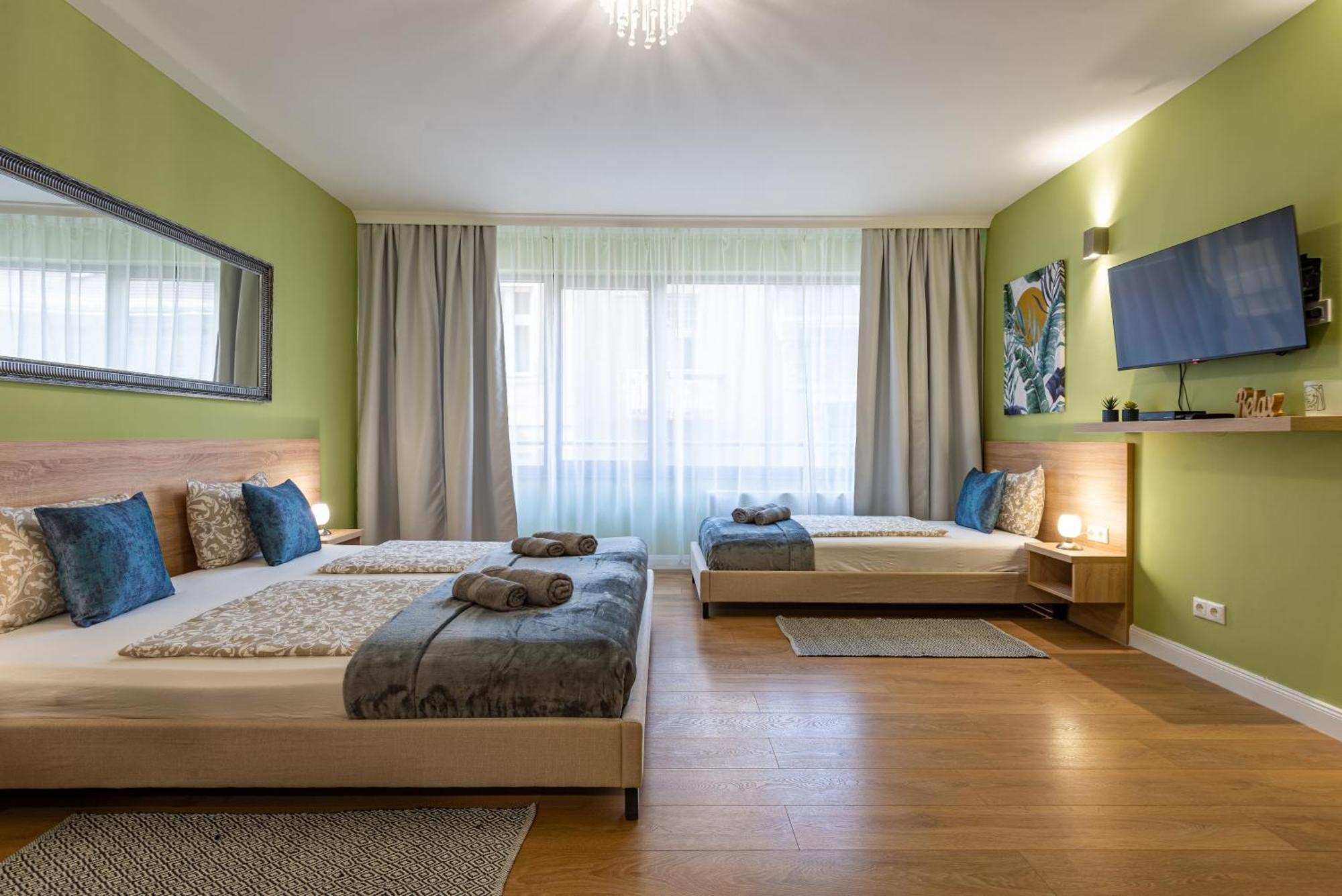 Budapest Holidays Apartments & Spa ภายนอก รูปภาพ